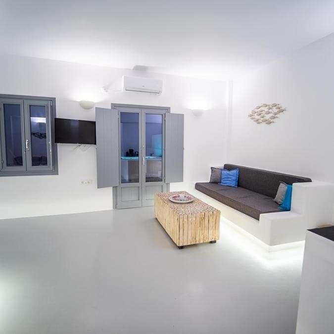 Majestic Sky Luxury Suites 메갈로호리 외부 사진